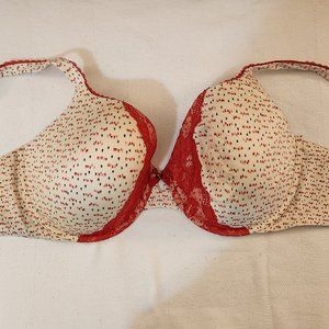 Victoria's Secret Body by Victoria 38DDD